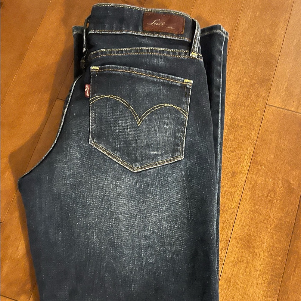 Levi’s Bold Curve Boot Cut Jeans 28